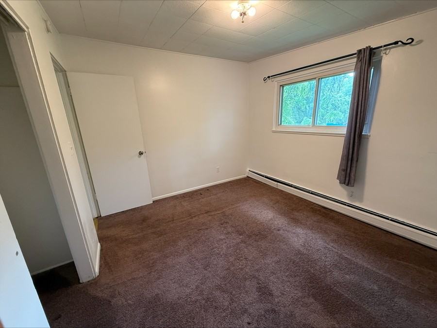 125 Glendale Dr #2 - Photo 5 of 10