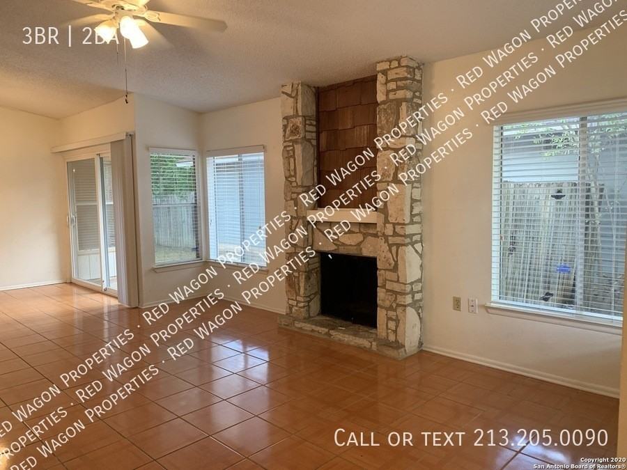 9611 Mystic Bend - Photo 3 of 13