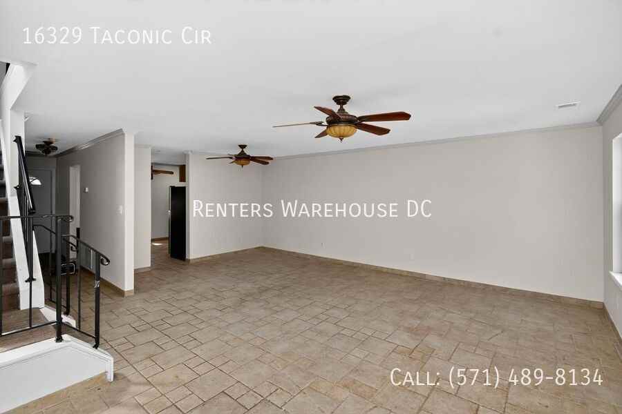 16329 Taconic Cir - Photo 7 of 17