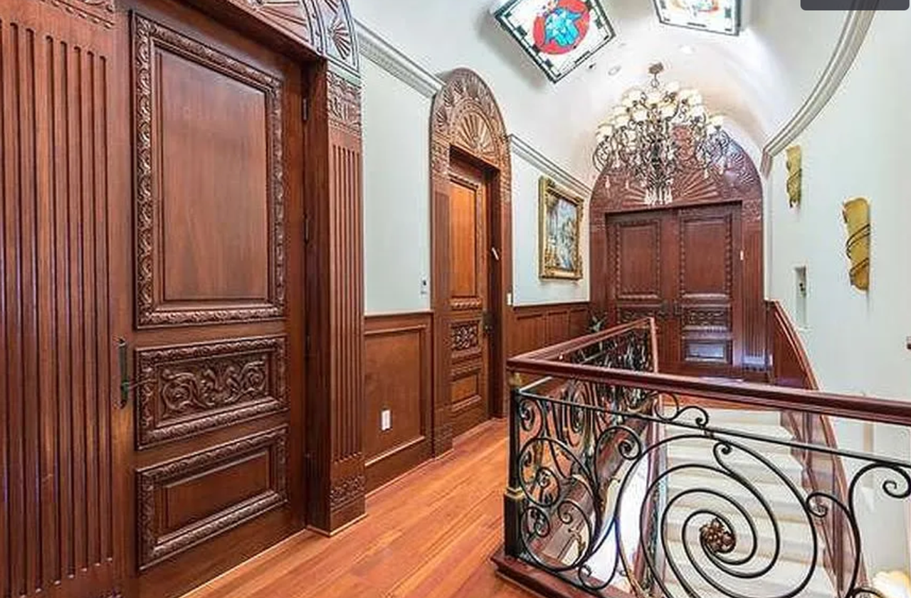 332 South Almont Drive - Photo 6 of 17