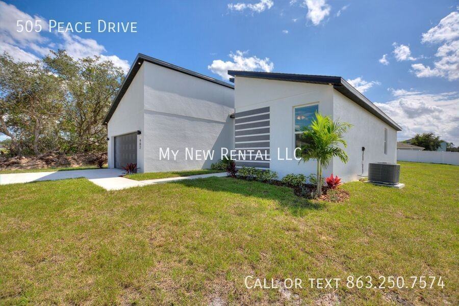 505 Peace Dr - Photo 4 of 32