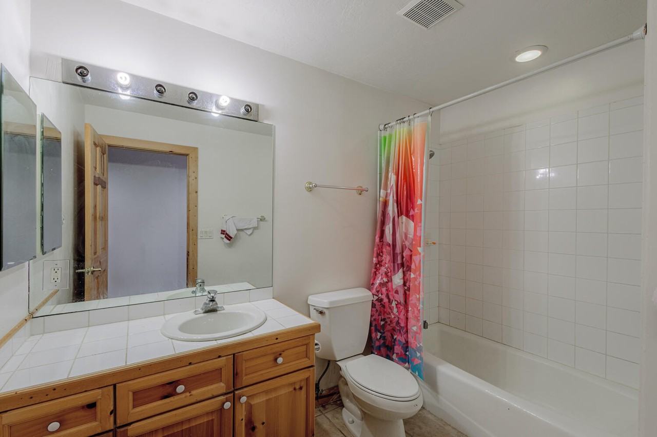 11 Hackamore Rd - Photo 6 of 13