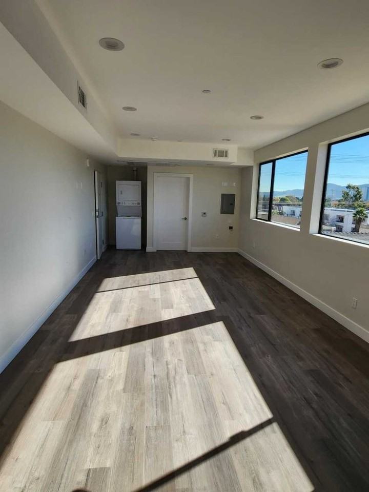 5232 Willowcrest - Photo 5 of 13