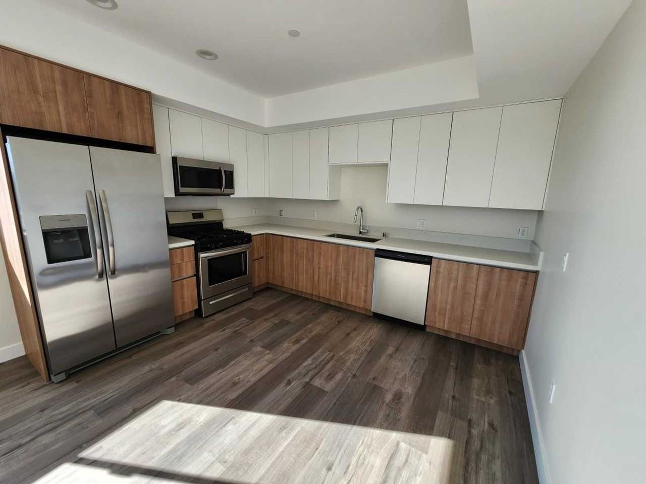 5232 Willowcrest - Photo 3 of 13