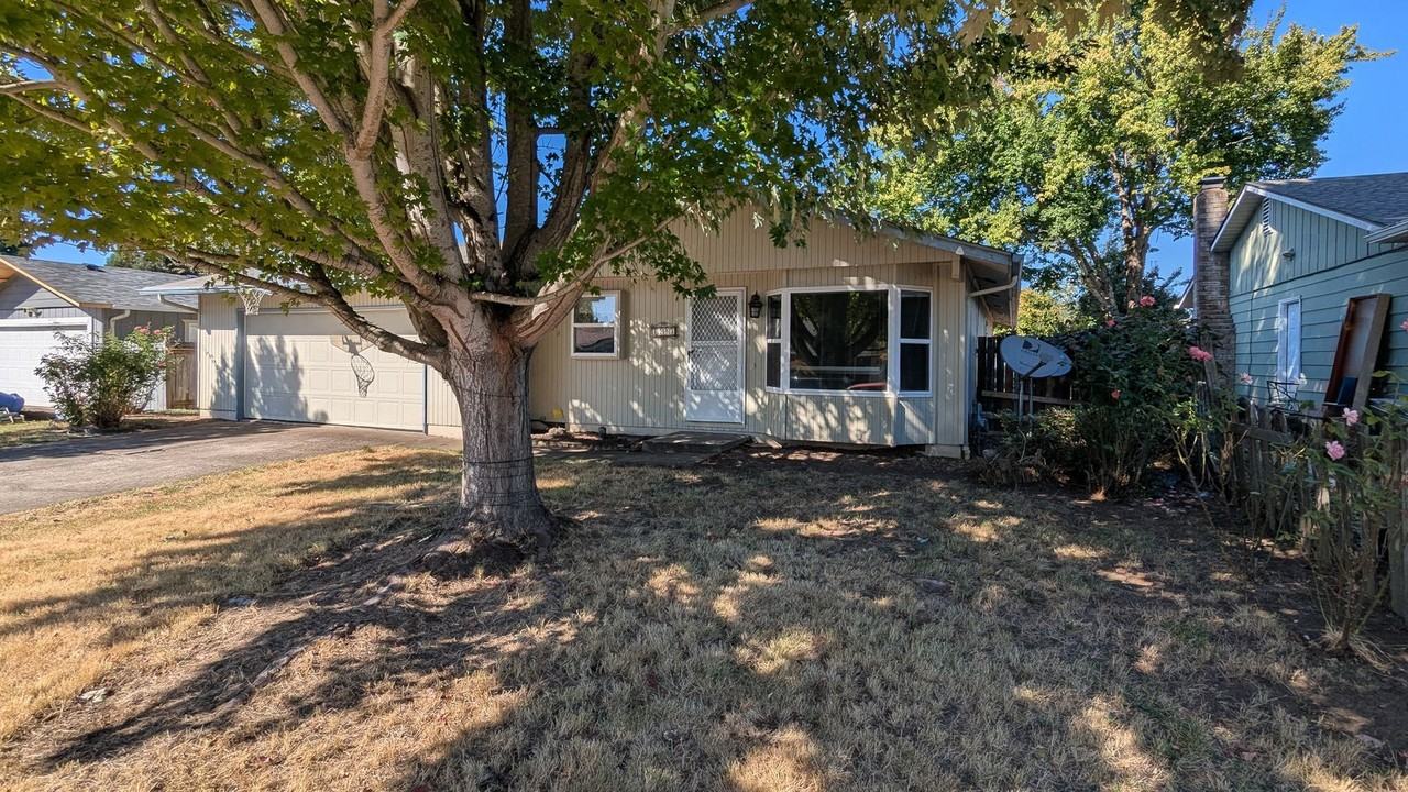 4703 Regal Drive Northeast