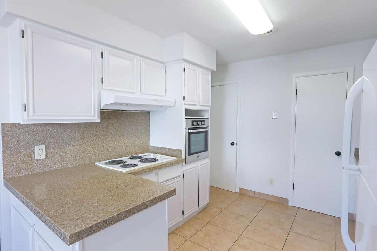 6520 Delmonico Dr #302 - Photo 5 of 35