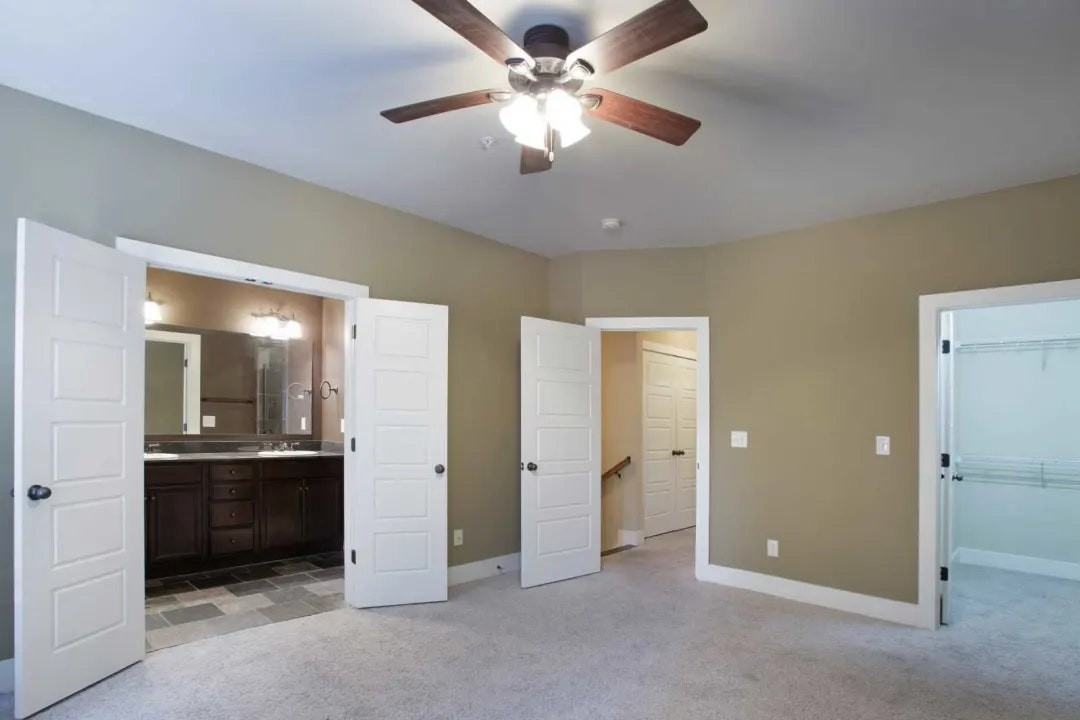 1358 Essex Manor Circle - Photo 5 of 13