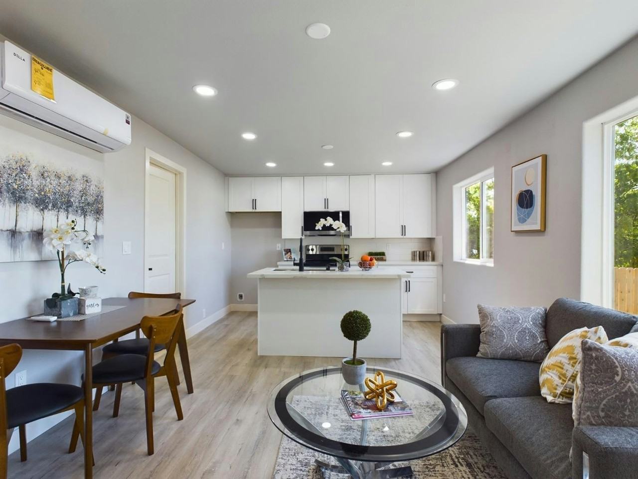 430 5th St, Unit N/A - Photo 2 of 17