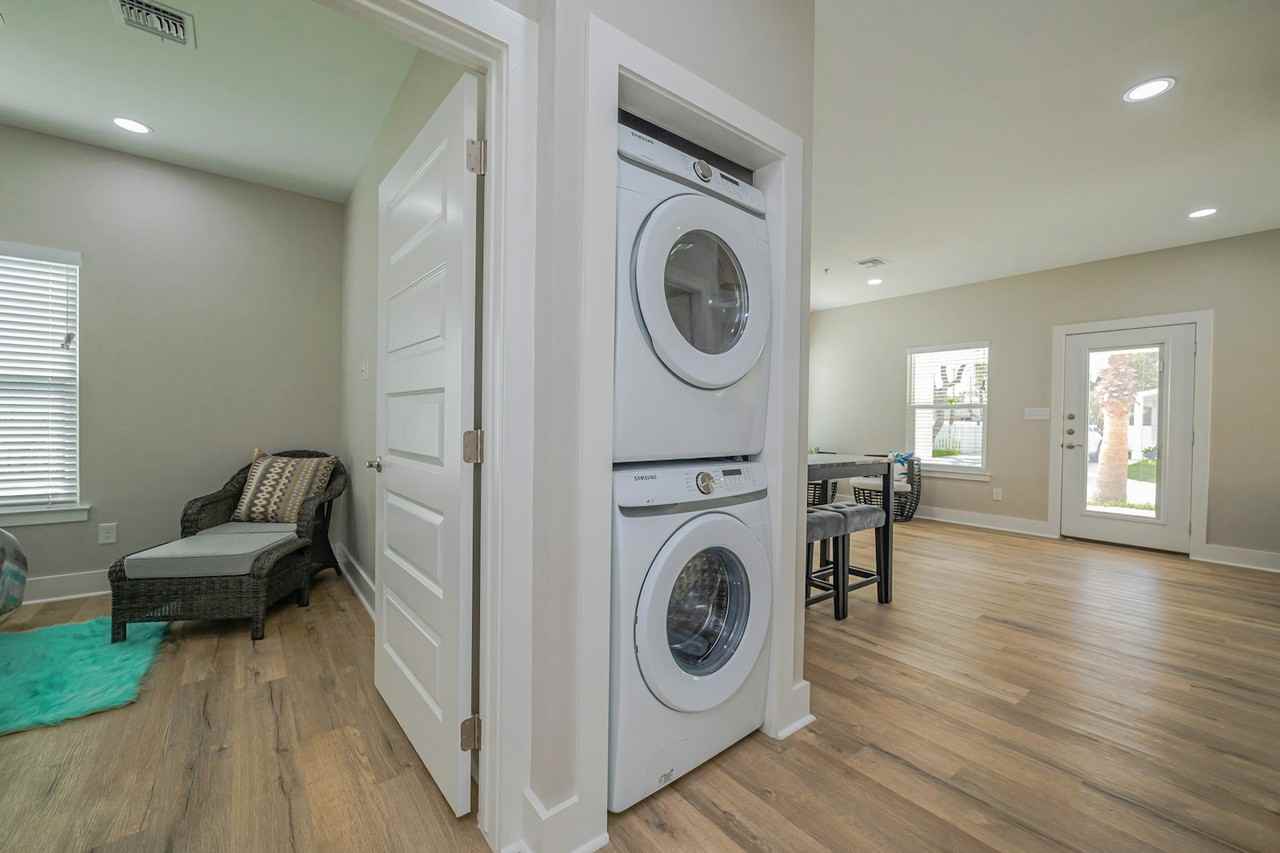 109 Mirage Lane - Photo 5 of 14