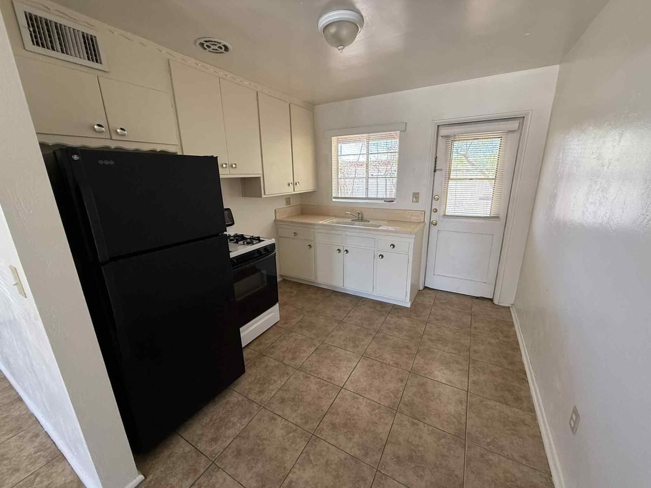 1660 // 3569 East 3rd Street - Photo 5 of 16