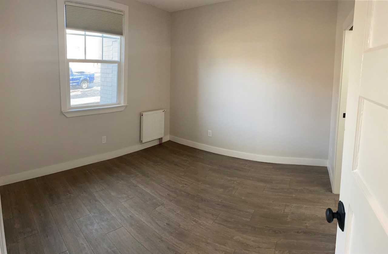 151 West Taylor Street - Photo 3 of 5