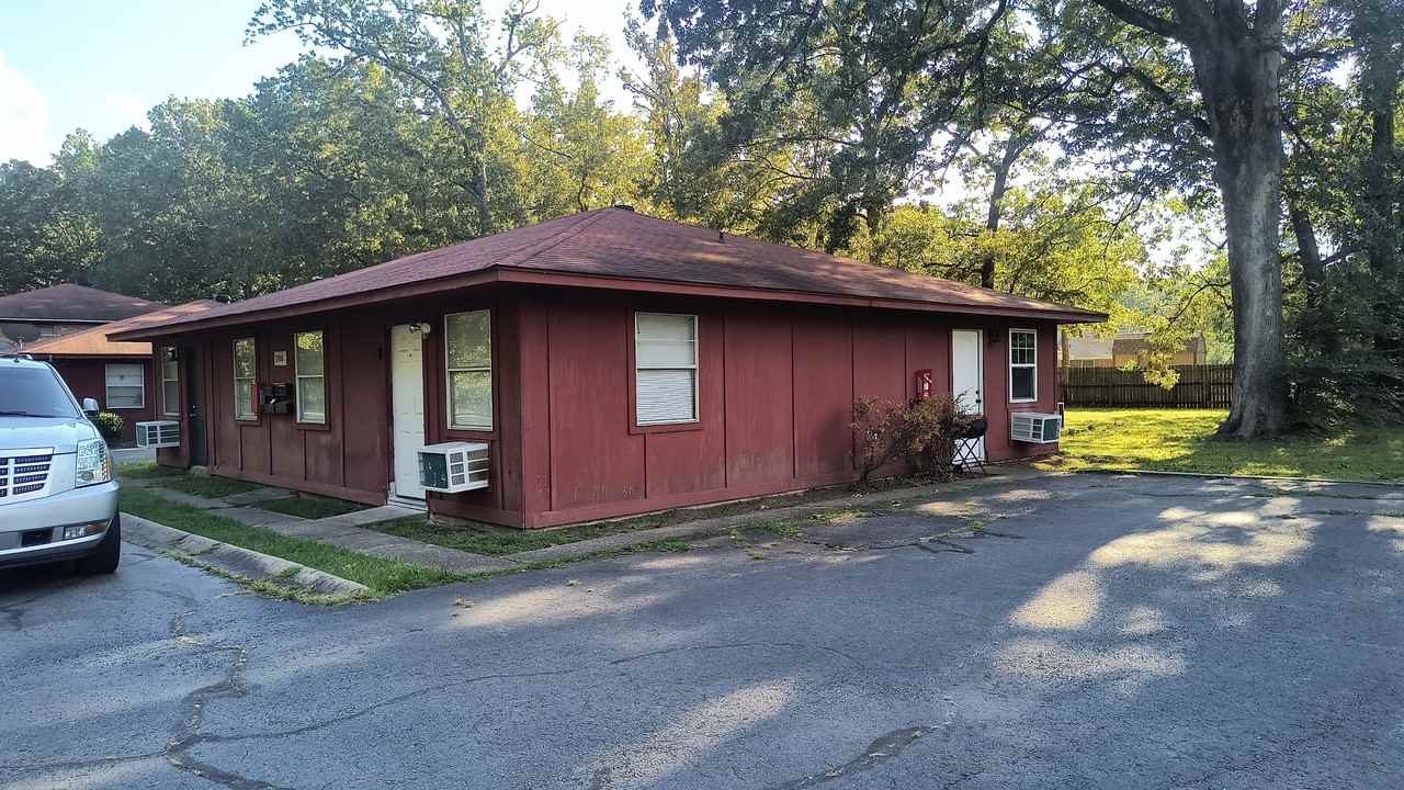 Sidney Street - Photo 6 of 18