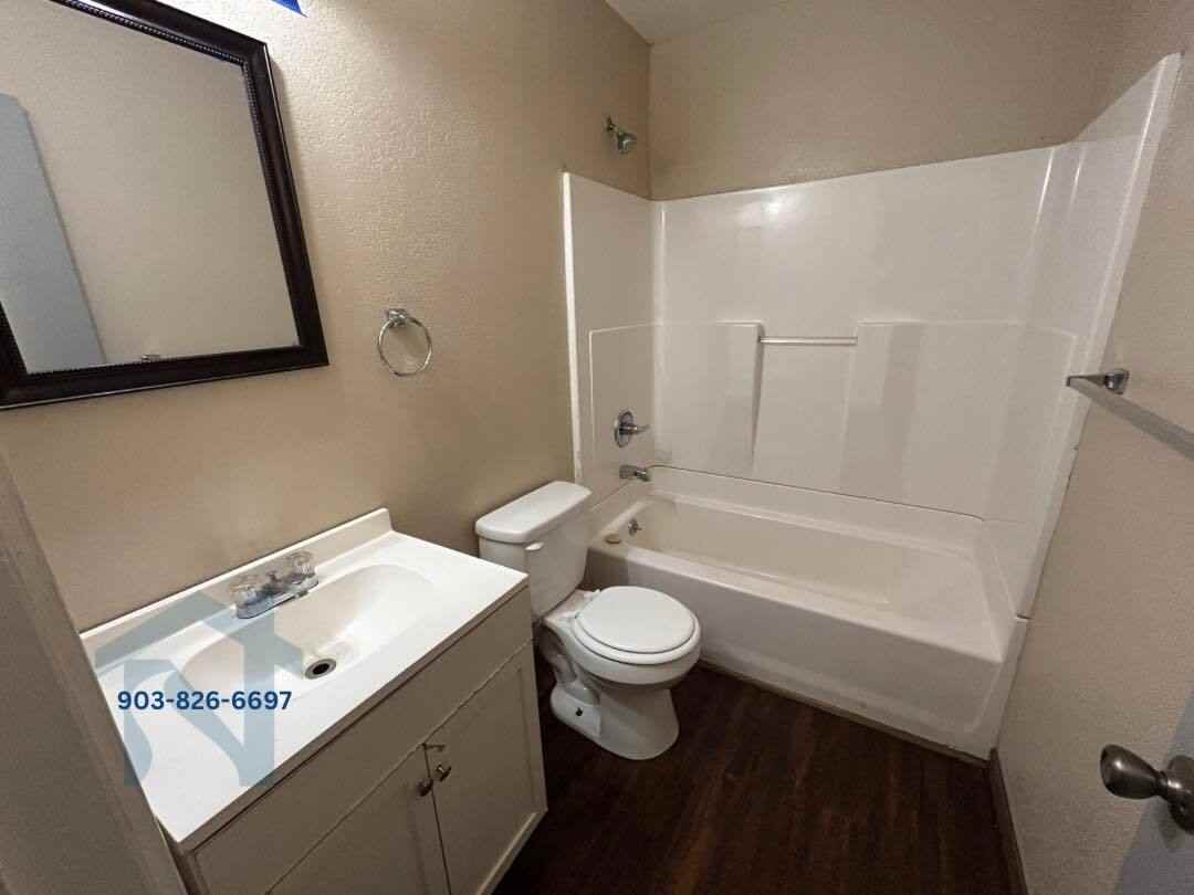 Hillside Apartments - Photo 7 of 10