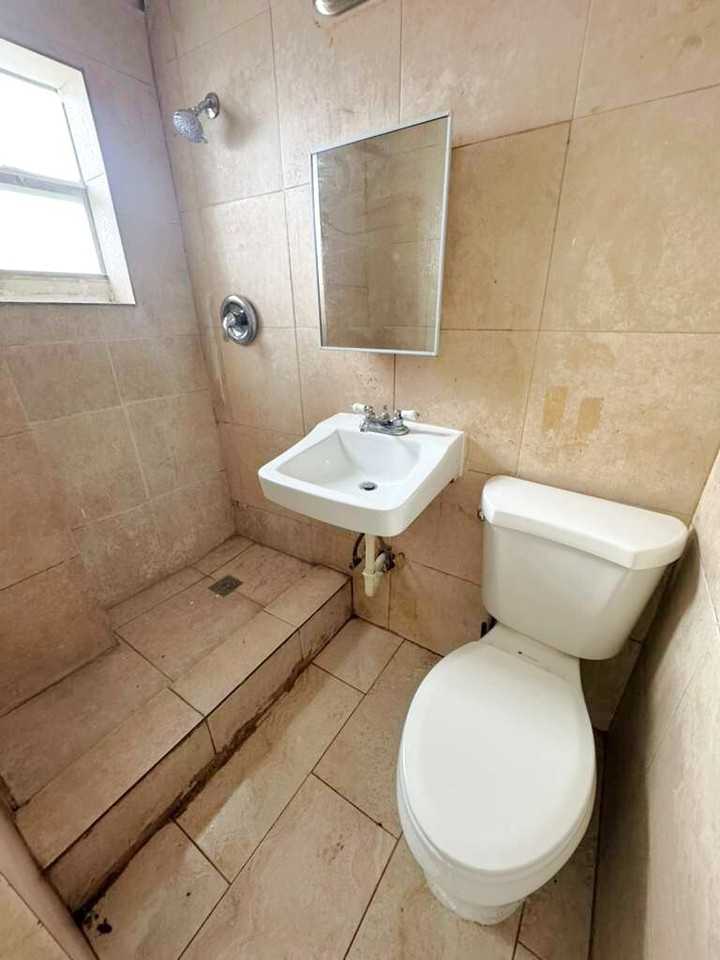 GW OPA LOCKA LLC - Photo 5 of 7