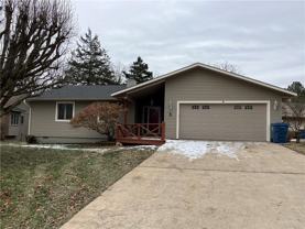 21 Farnham Dr - Photo 1 of 1