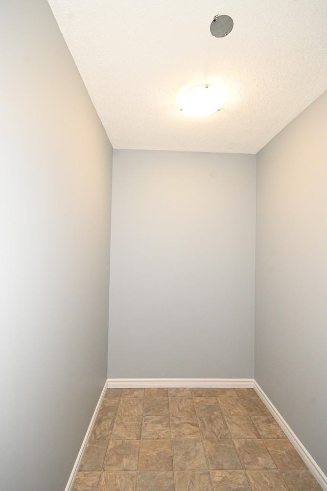 4280 Quentin Ave #310 - Photo 5 of 18