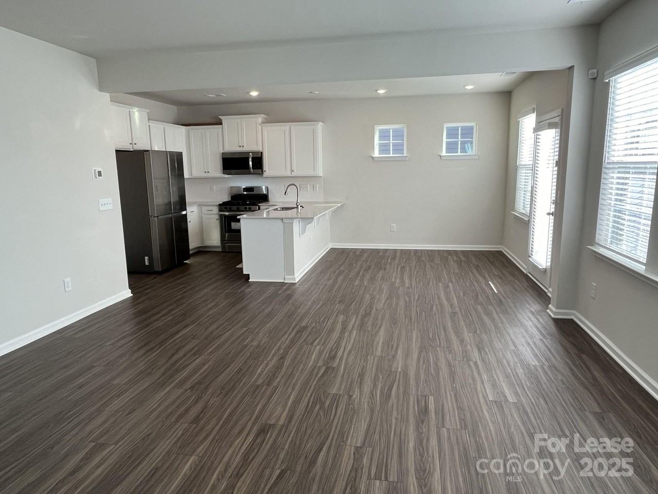 15512 Capps Rd - Photo 5 of 25