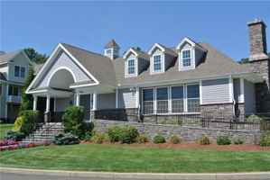 featured image of 140 Kyles Way #140