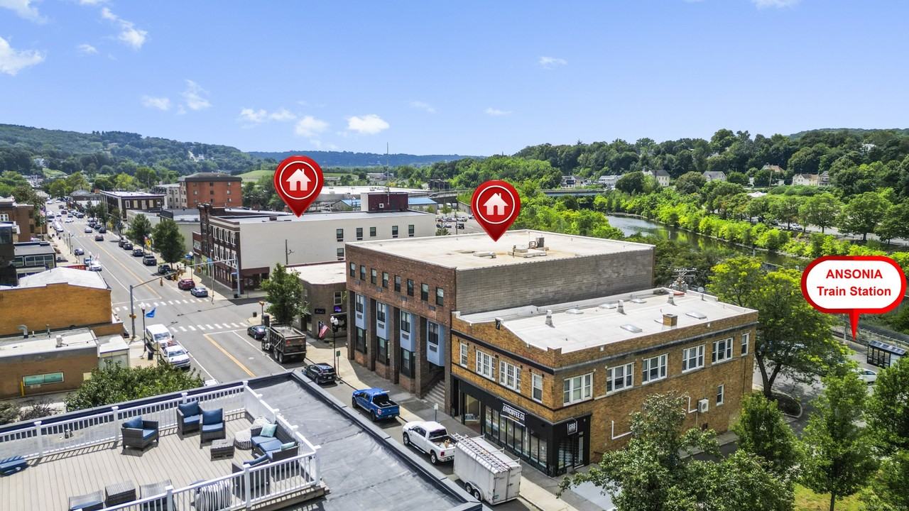 158 Main St - Photo 2 of 20