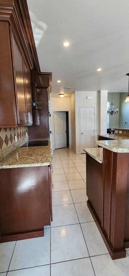 114 Alazan Drive - Photo 4 of 50