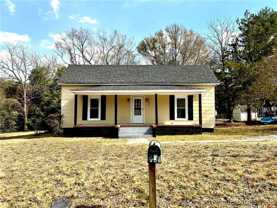2003 Burnett Ave - Photo 1 of 1