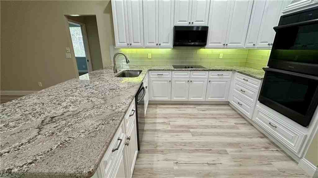 8850 Creek Run Dr - Photo 2 of 29