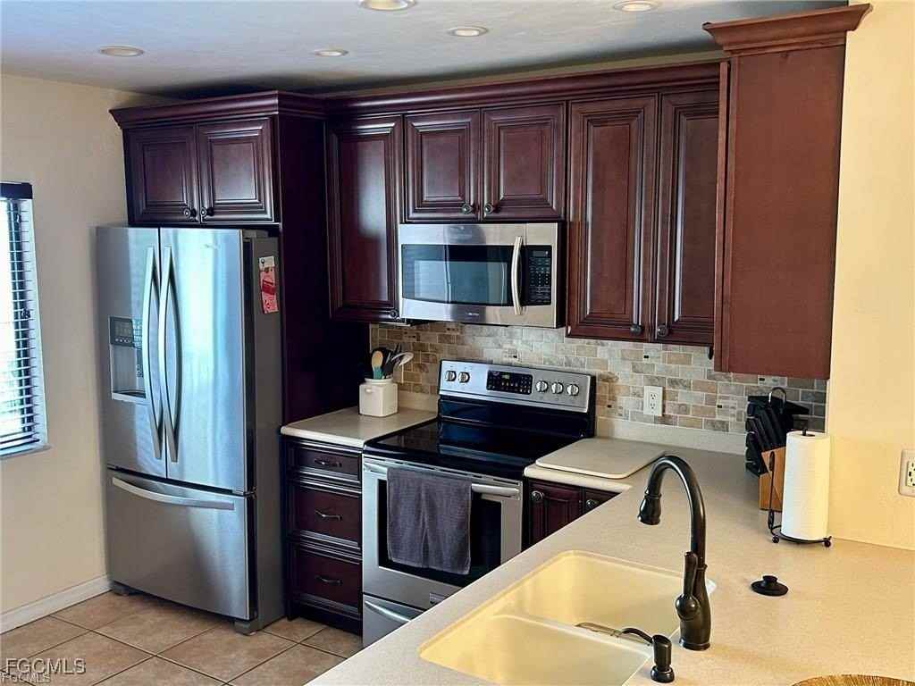 11110 Caravel Cir Apt 201 #201 - Photo 4 of 16