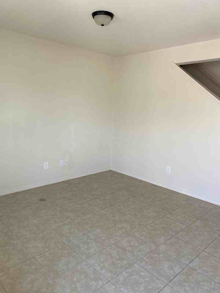 3805 Moonlight Ave Unit A #A - Photo 3 of 16