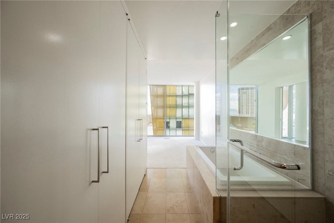 3726 Las Vegas Blvd S #1012 - Photo 5 of 46