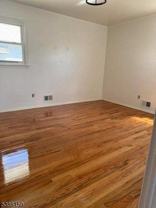1209 Commerce Ave - Photo 1 of 1