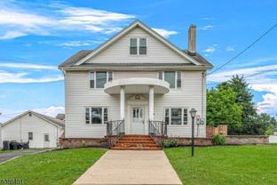 382 E Main St - Photo 1 of 1