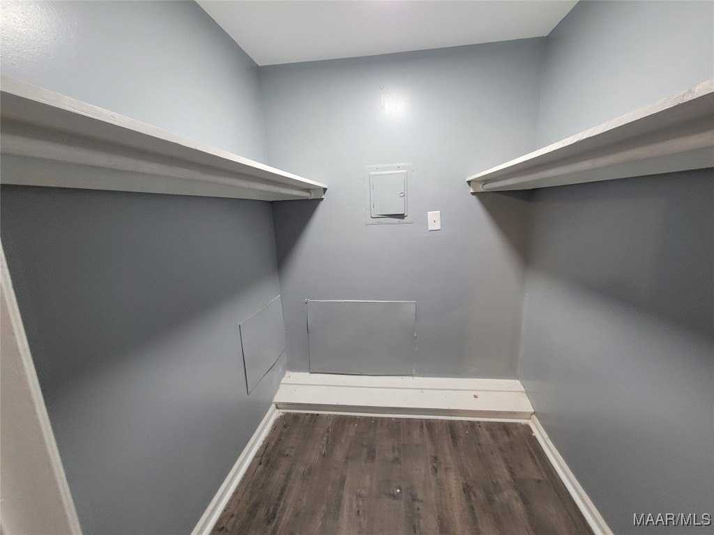 3411 Malabar Rd - Photo 4 of 16