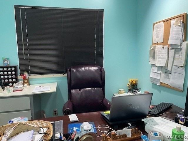 6916 Winton Blount Blvd - Photo 5 of 13