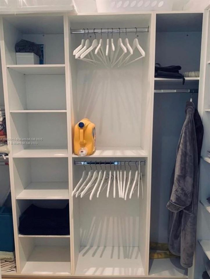 798 Crandon Blvd #44B - Photo 7 of 14