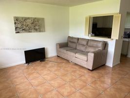 featured image of 8 Fanshaw A #8