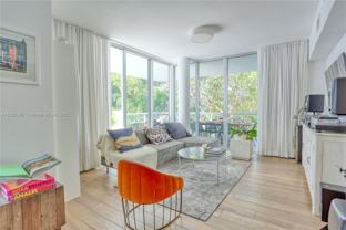 720 Ne 62nd St #310 - Photo 1 of 1