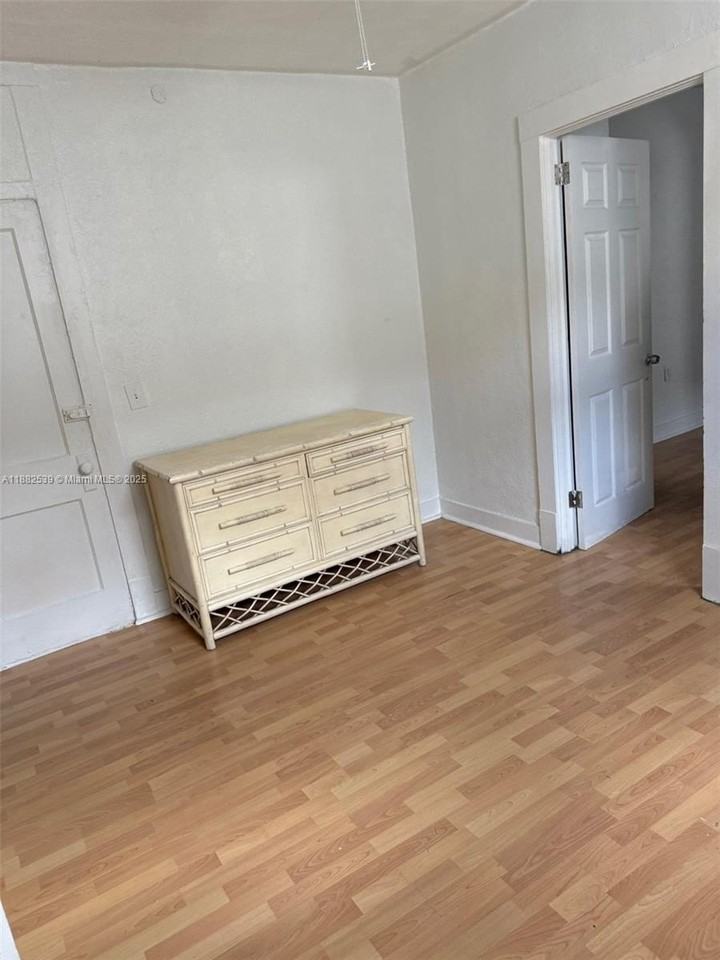 5 N Federal Hwy #1 - Photo 5 of 8