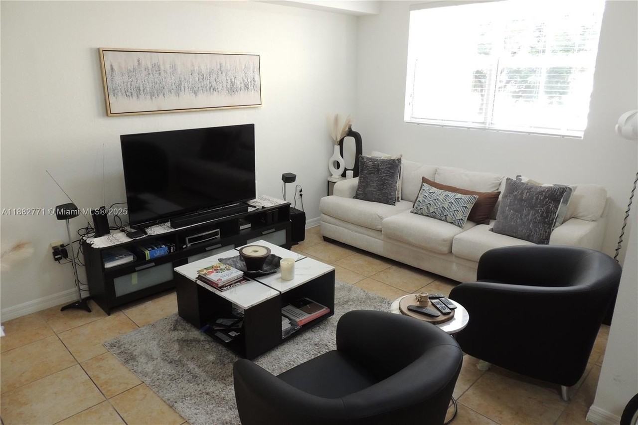 8899 Northwest 107th Court #209