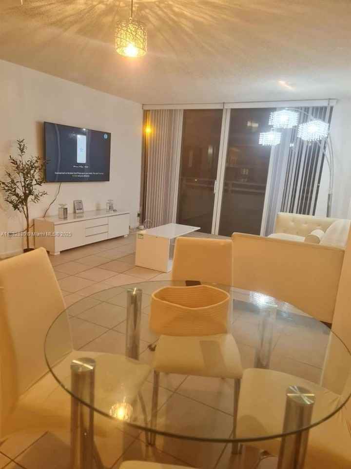 8911 Collins Ave #203 - Photo 4 of 10