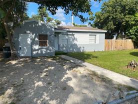 1385 Ne 129th St - Photo 1 of 1