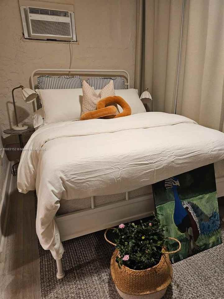 131 Zamora Ave #2 - Photo 6 of 17