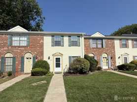 250 Bromley Pl - Photo 1 of 1
