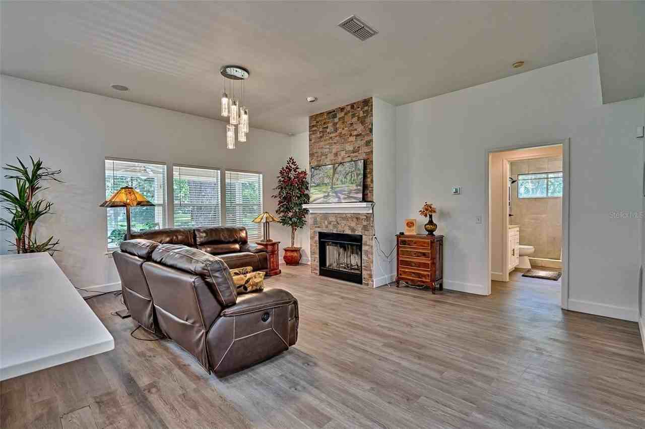 6505 Sw 135th Pl - Photo 4 of 18