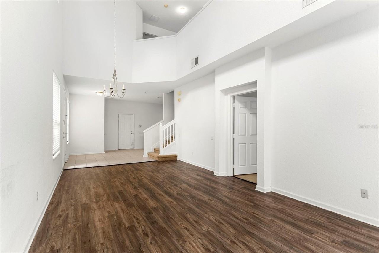 1142 Shallcross Ave - Photo 7 of 33