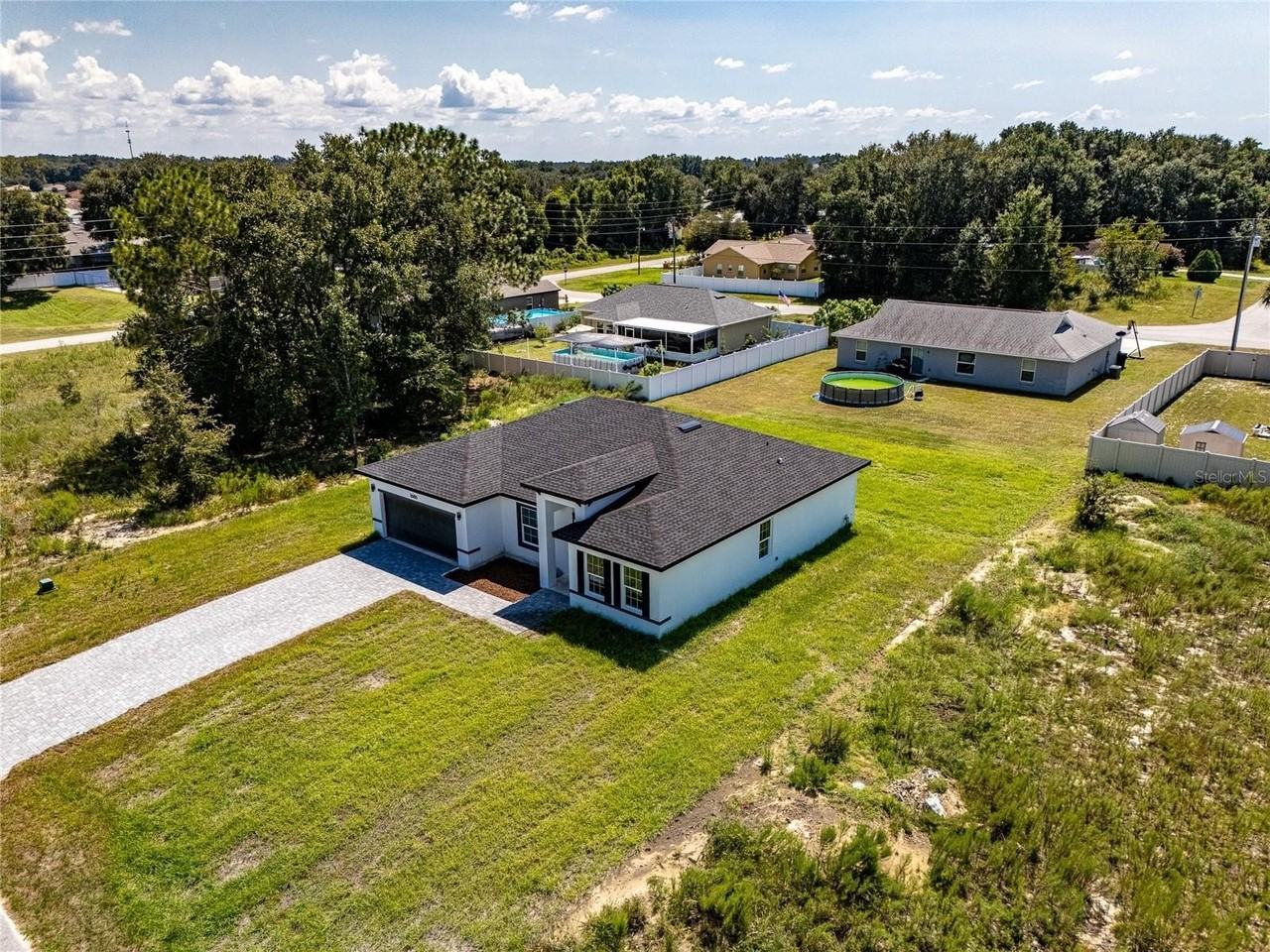 1686 Sw 162nd St - Photo 4 of 35