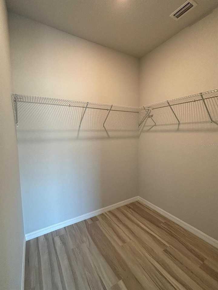 1466 Las Villas Blvd - Photo 5 of 14