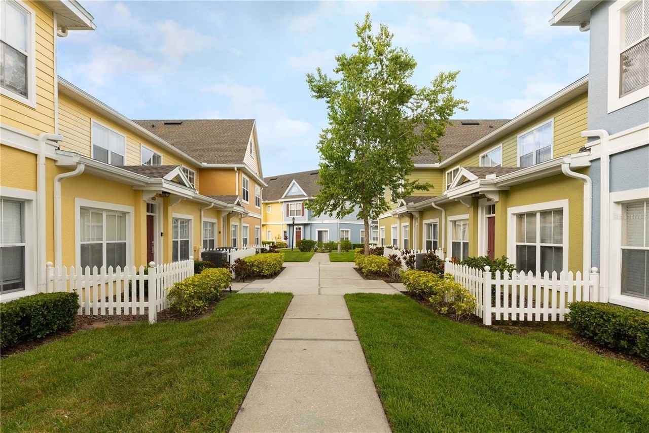 4008 San Sabastian Dr #105 - Photo 3 of 26