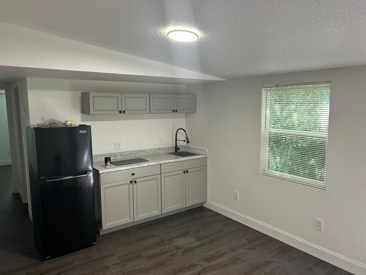 5096 N Kaliga Dr - Photo 2 of 7