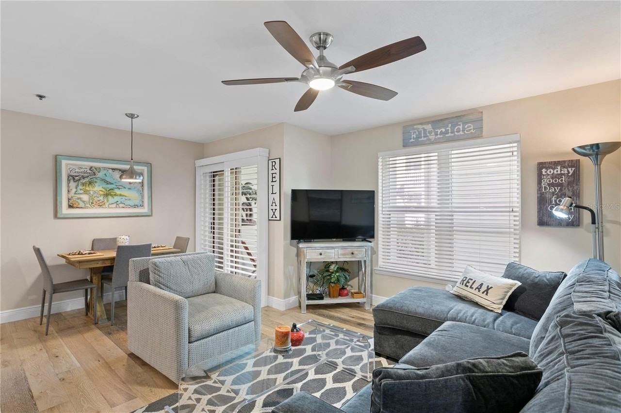 607 S Albany Ave #1 - Photo 4 of 34