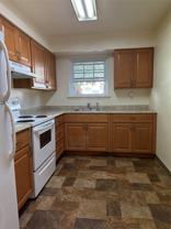 33 Oak St #39-8 - Photo 1 of 1